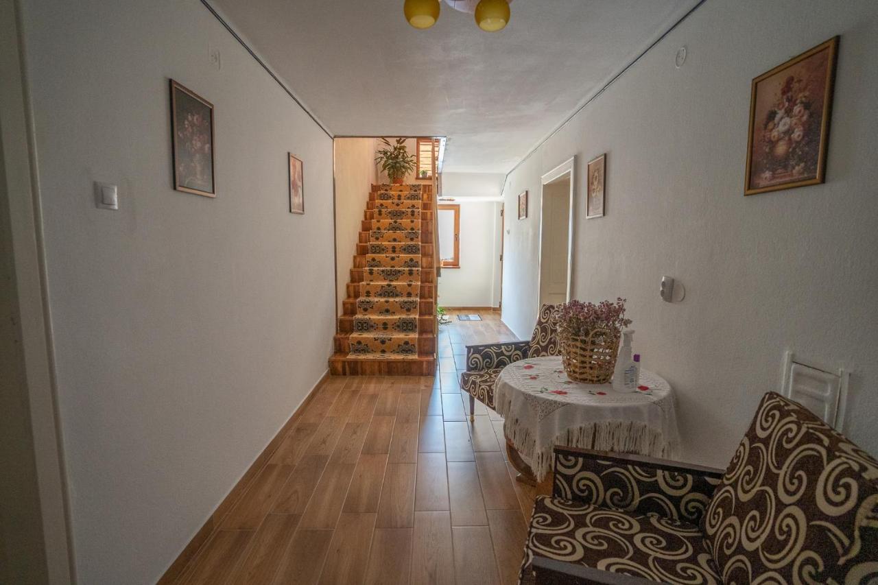 Doi Bujori Appartement Alba Iulia Buitenkant foto