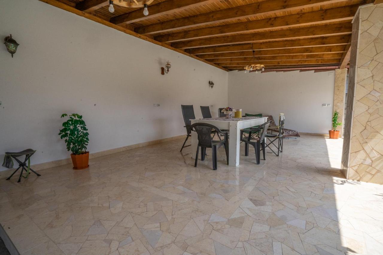 Doi Bujori Appartement Alba Iulia Buitenkant foto